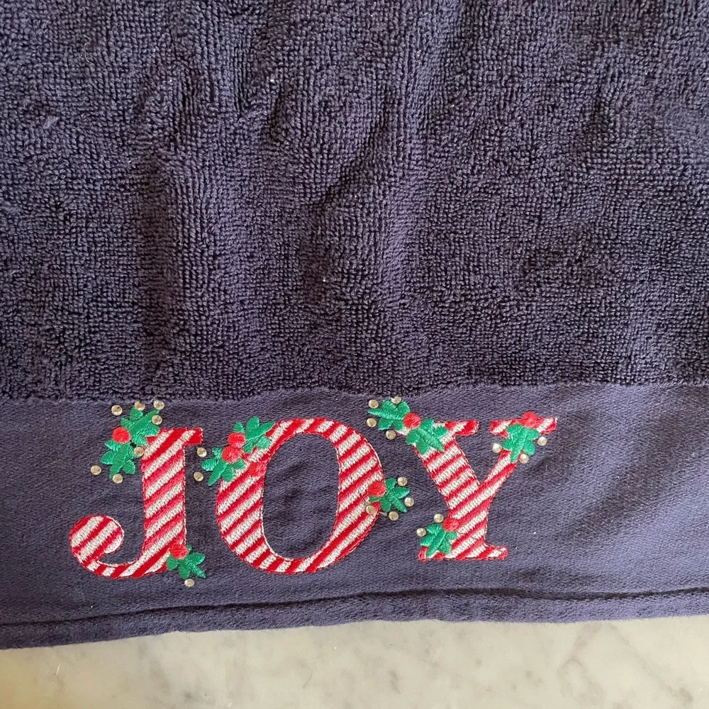 EUC! 100% Cotton Hand Towels